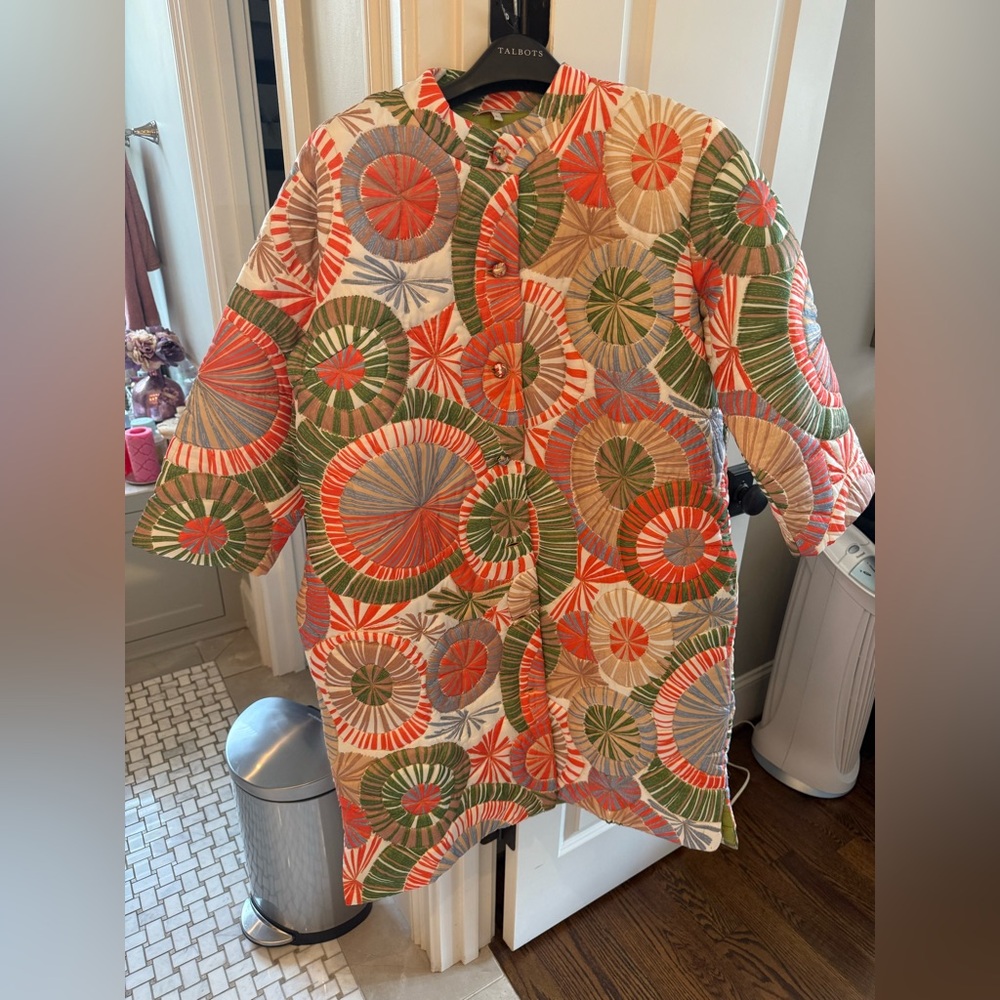 Frances Valentine Quilted Floral Medallion Coat in Coral, Green & Cream - Picture 2 of 2